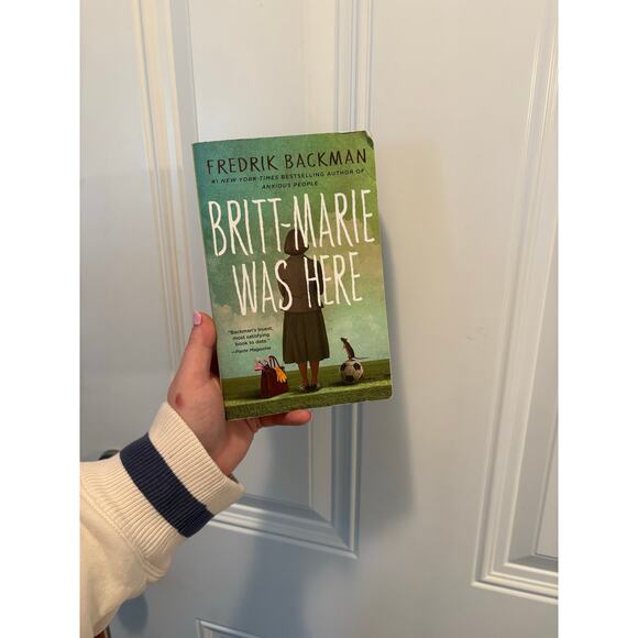 Britt Marie Was Here by Fredrick Backman Paperback - Picture 1 of 3